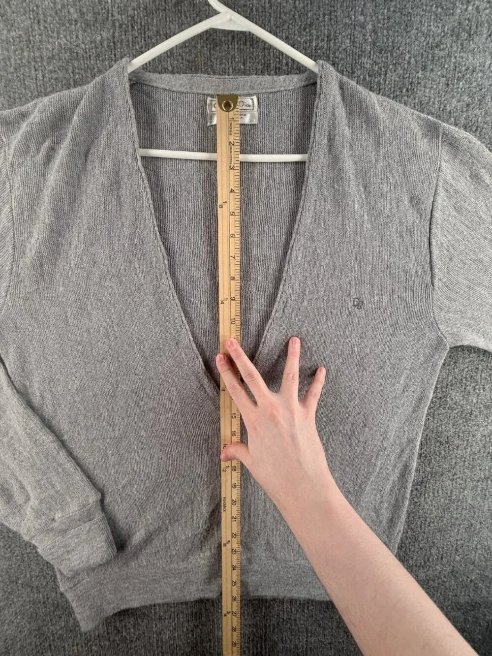 Christian Dior ** Sweater Men Cardigan V-Neck Logo USA XL Gray Solid Long Sleeve